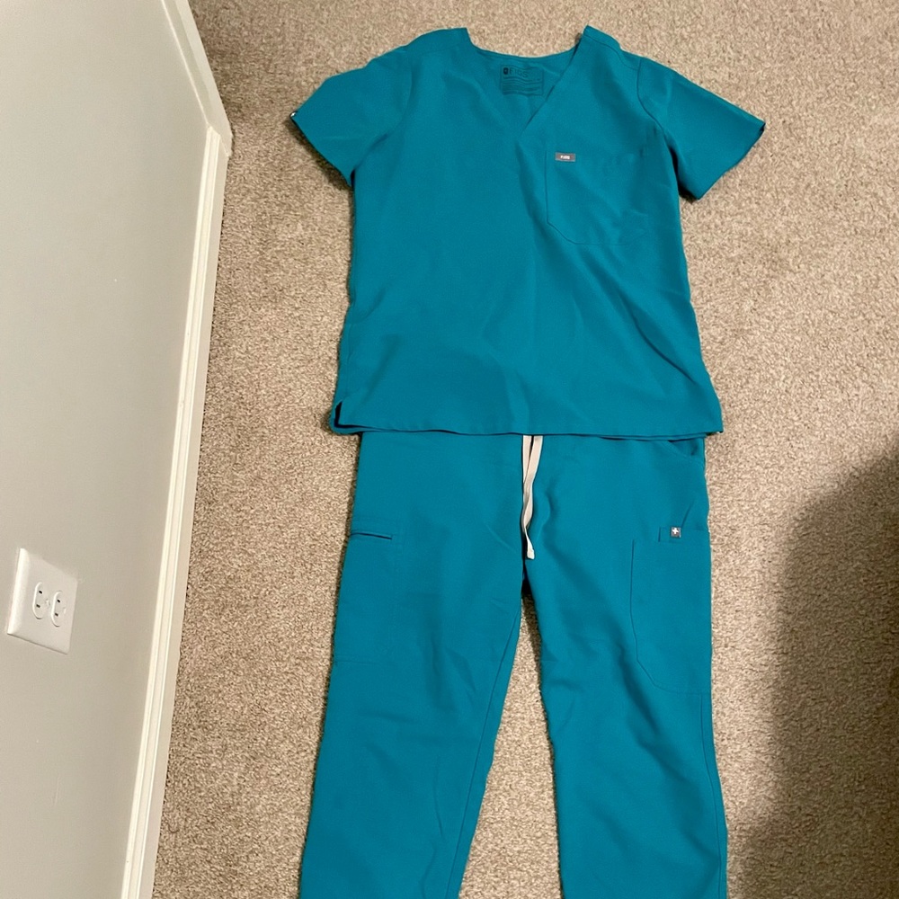 Women’s Turquoise / Teal Figs Scrubs